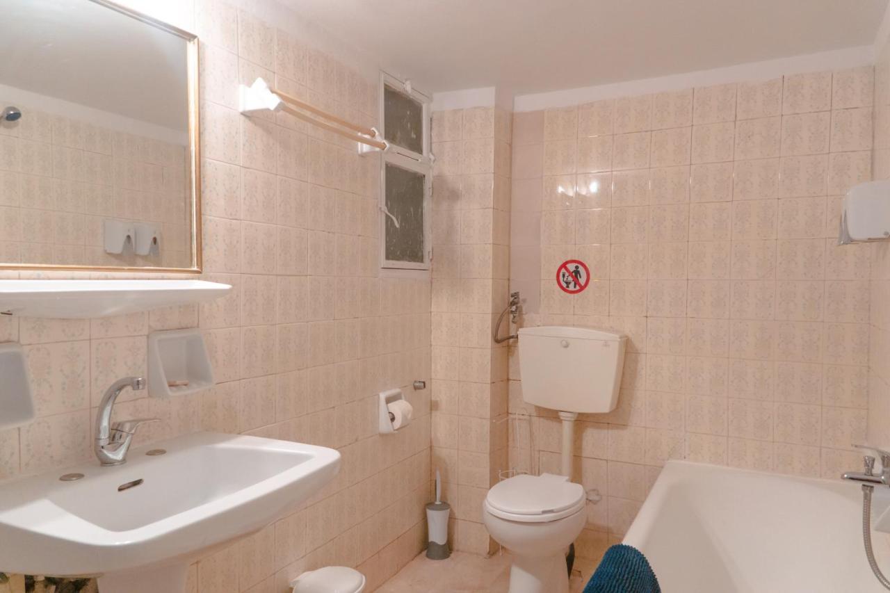 Apartment In Center Of เอเธนส์ ภายนอก รูปภาพ